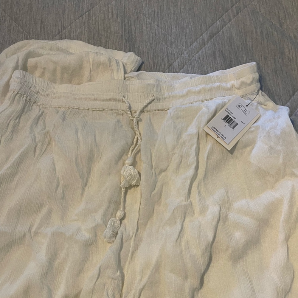 Volcom White Casual Pants